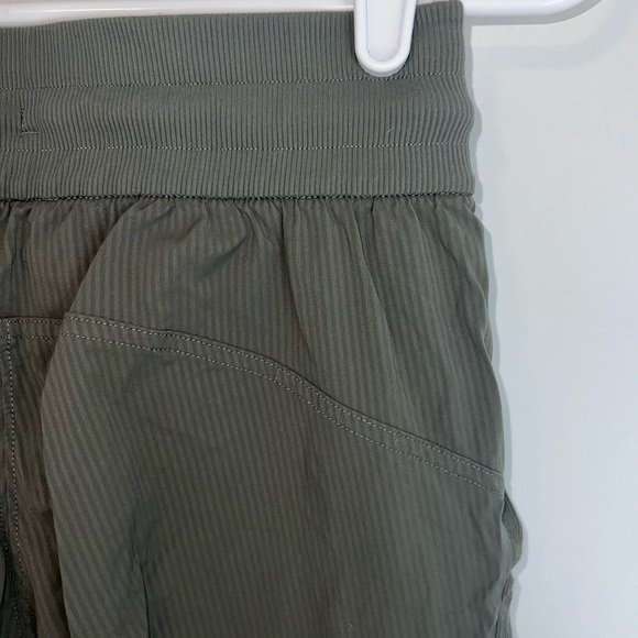 Lululemon Dance Studio Jogger green size 2 - Picture 10 of 13